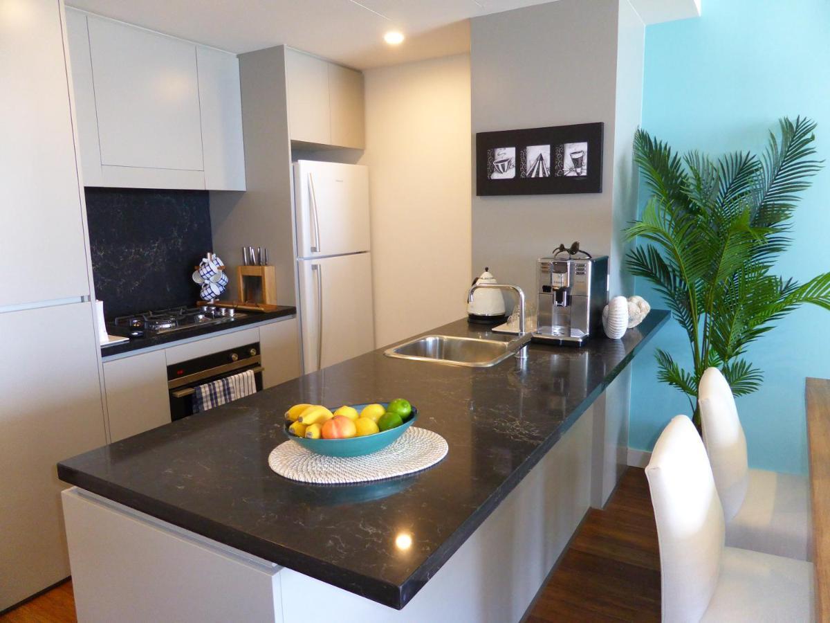 Arena Luxury Beachfront Apartment Newcastle Exterior photo