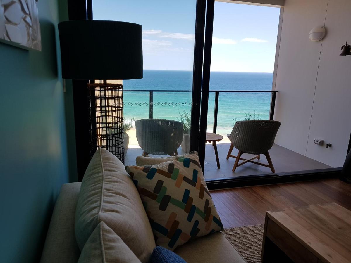 Arena Luxury Beachfront Apartment Newcastle Exterior photo