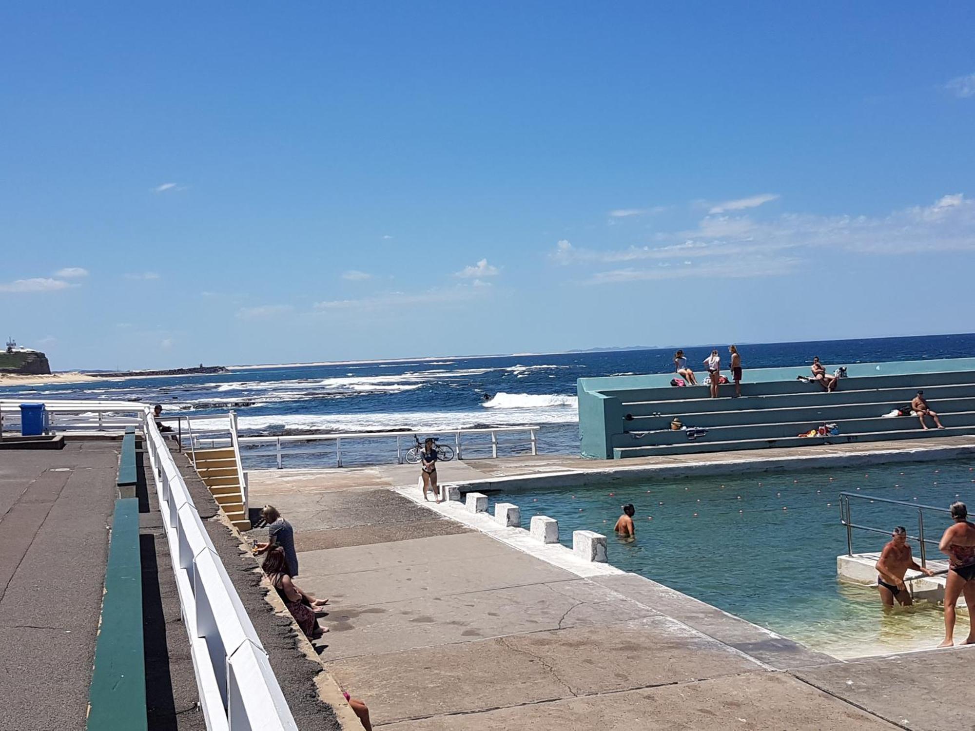 Arena Luxury Beachfront Apartment Newcastle Exterior photo